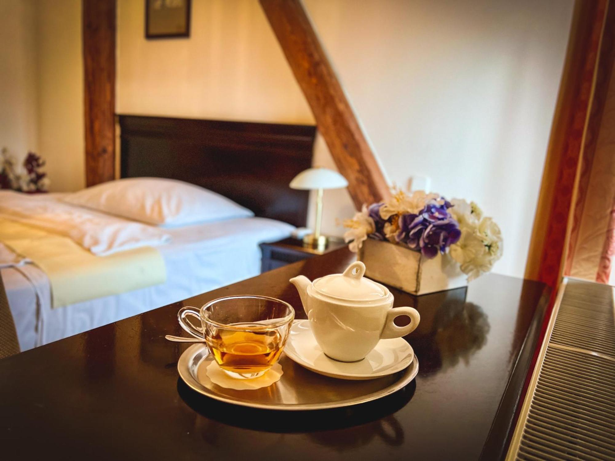 Hotel U Zeleneho Stromu Nepomuk ภายนอก รูปภาพ